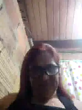 Snapshot of Edged_Hot69 chatting on January 2, 1:38 am Edged Hot69 online show from January 2, 1:38 am