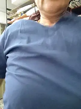 Snapshot of Edged_Hot69 chatting on March 12, 8:52 pm Edged Hot69 online show from March 12, 8:52 pm
