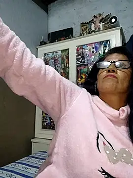 Edged Hot69 online show from March 25, 2:50 am