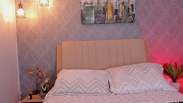 DahianaWalcott online show from January 18, 12:13 am