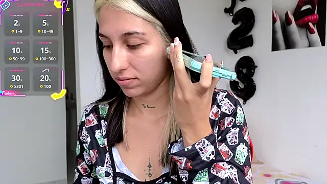 tammyandrade  online show from October 17, 3:47 pm