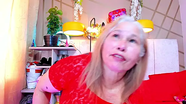 girl amada online show from February 24, 10:36 pm