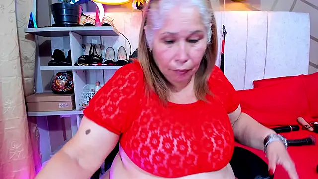 girl amada online show from February 25, 1:41 am