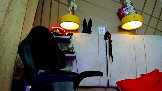 girl amada online show from February 28, 11:34 pm