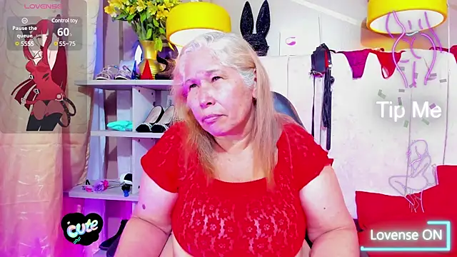 girl amada online show from March 7, 3:40 am