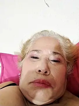 girl amada online show from September 29, 1:11 am