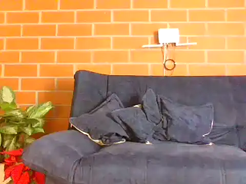 hanna beili online show from December 18, 5:42 pm