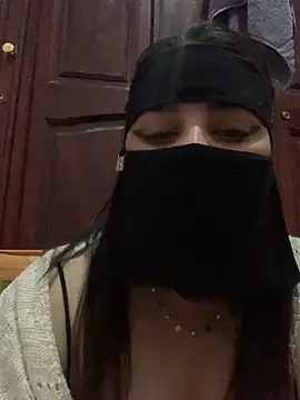 Miss-Soka online show from December 17, 5:07 am