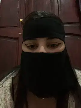 Miss-Soka online show from December 18, 5:04 am