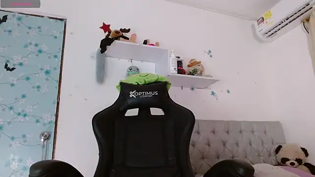 miss valery2 online show from December 4, 4:33 am