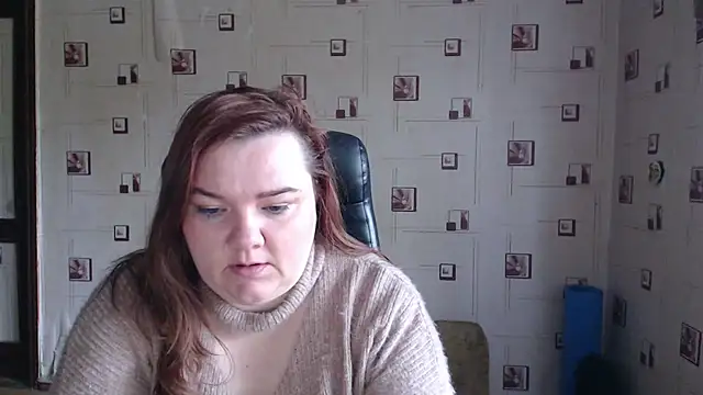 Snapshot of TasyaBigTTs chatting on April 21, 2:34 pm TasyaBigTTs online show from April 21, 2:34 pm