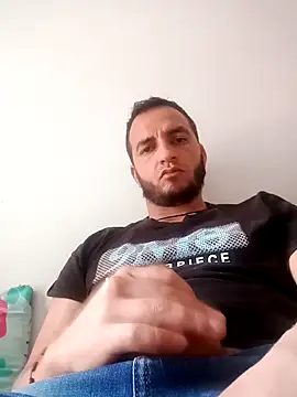 squilinho21 online show from November 29, 7:28 pm