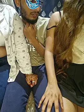 Snapshot of Awesomelusty chatting on February 7, 6:22 pm Awesomelusty online show from February 7, 6:22 pm