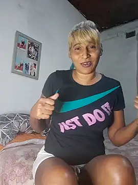 Goodgirlsue 77 online show from November 30, 6:45 pm