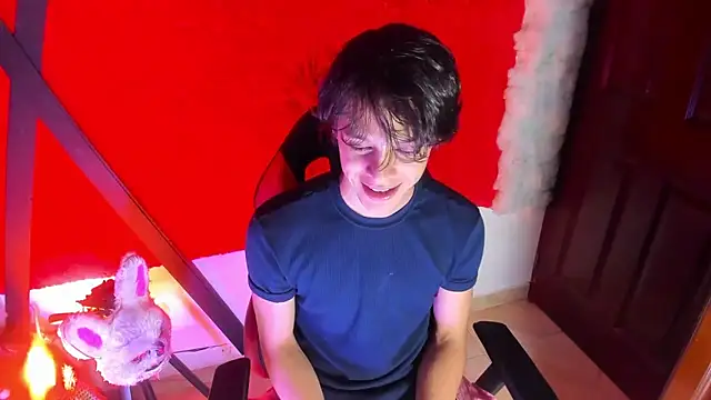 LilOwen  online show from February 16, 6:37 pm