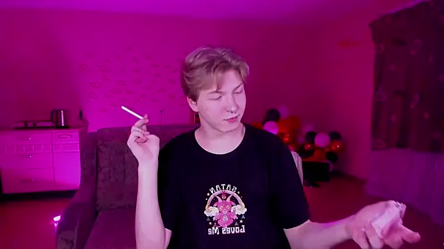 Snapshot of TheMikeSever chatting on January 17, 5:51 pm TheMikeSever online show from January 17, 5:51 pm