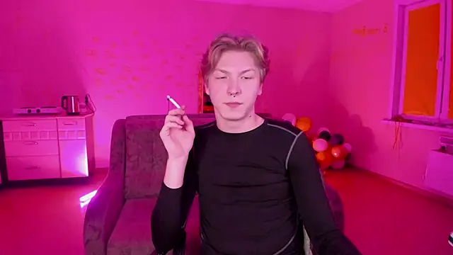 Snapshot of TheMikeSever chatting on February 11, 5:07 pm TheMikeSever online show from February 11, 5:07 pm