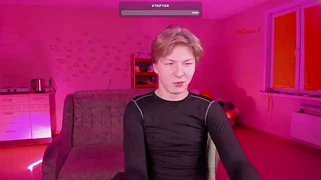 Snapshot of TheMikeSever chatting on February 12, 7:02 pm TheMikeSever online show from February 12, 7:02 pm