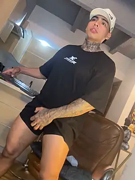 Dominiofit online show from November 11, 2:55 am