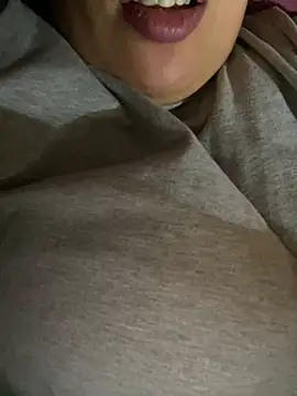 Snapshot of Samarr_9and chatting on December 31, 6:27 am Samarr 9and online show from December 31, 6:27 am