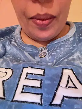 Snapshot of Samarr_9and chatting on February 10, 12:29 pm Samarr 9and online show from February 10, 12:29 pm