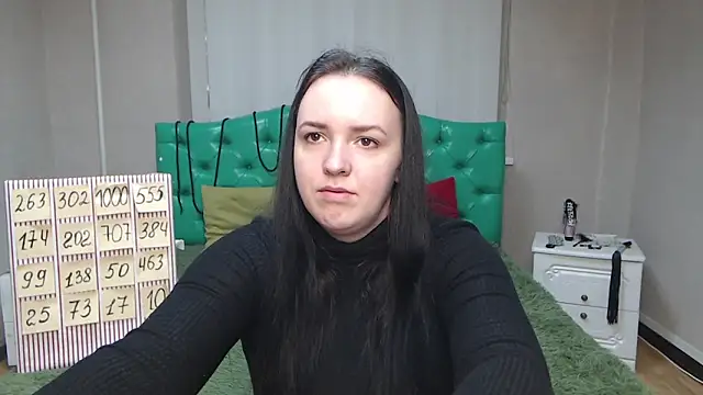 Snapshot of IsabelBlackberry chatting on February 1, 6:00 am IsabelBlackberry online show from February 1, 6:00 am