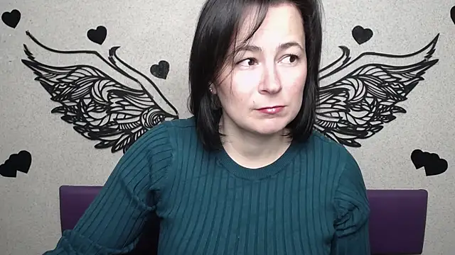 MarieSho online show from March 18, 7:00 am