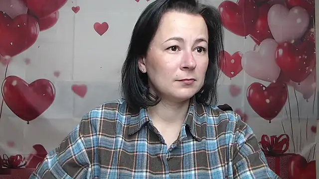 Snapshot of MarieSho chatting on April 24, 5:15 pm MarieSho online show from April 24, 5:15 pm