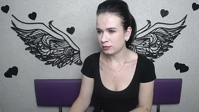 JasmineKouch online show from October 11, 5:33 pm