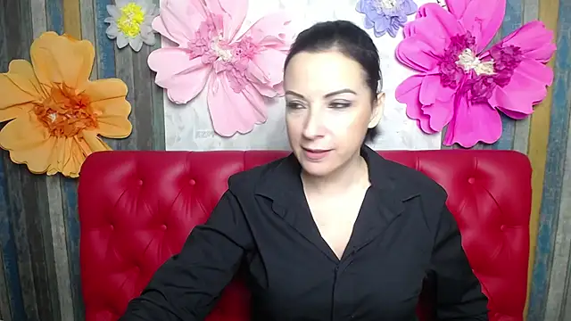 ElizabethSho online show from December 2, 6:14 pm