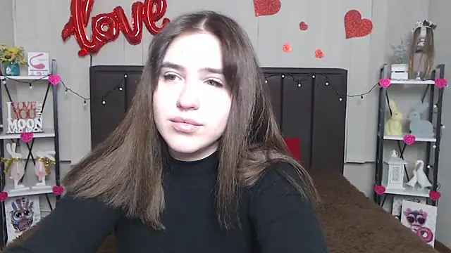 LauraHlot online show from February 15, 9:48 pm