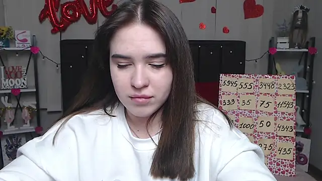 LauraHlot online show from March 6, 10:04 pm