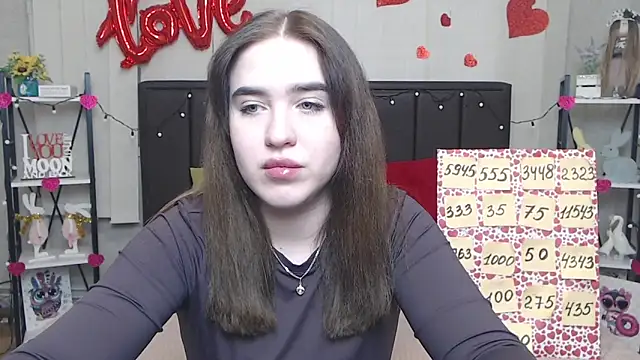 LauraHlot online show from March 12, 12:36 pm