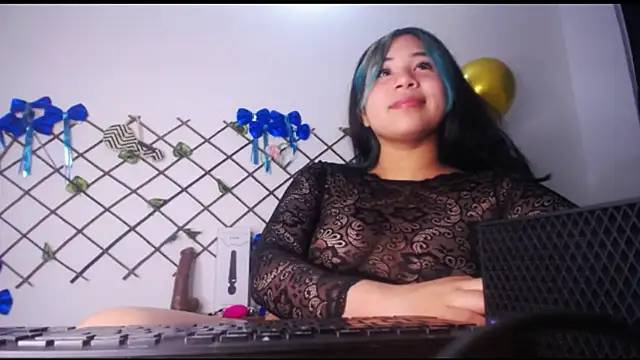 anyaadamss online show from March 21, 8:39 am