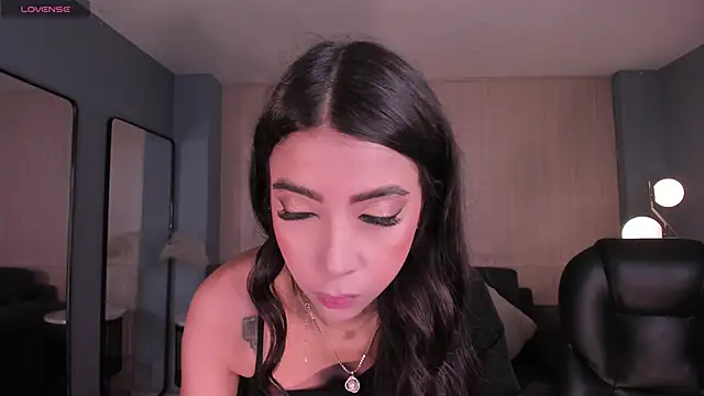 Snapshot of ValeriaVelvet chatting on May 1, 12:10 pm ValeriaVelvet online show from May 1, 12:10 pm