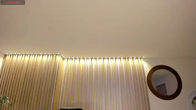 Snapshot of ValeriaVelvet chatting on May 6, 12:10 pm ValeriaVelvet online show from May 6, 12:10 pm
