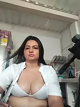 Linda Lars online show from February 4, 2:53 pm