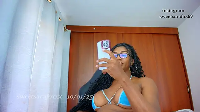 sweetsarasofia online show from January 10, 4:20 pm