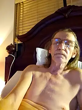 coolbrease10 online show from December 15, 6:40 am