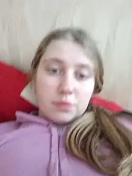 Snapshot of AnastasiaSky19 chatting on February 6, 8:18 am AnastasiaSky19 online show from February 6, 8:18 am