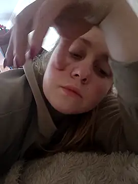 Snapshot of AnastasiaSky19 chatting on February 15, 7:27 am AnastasiaSky19 online show from February 15, 7:27 am