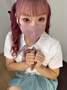 alice  1111 online show from November 9, 11:30 am