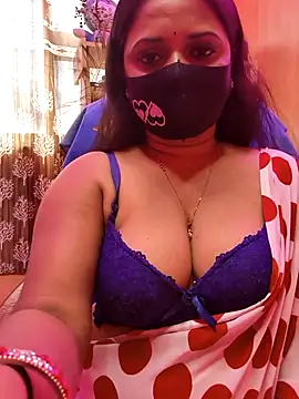 Snapshot of nisha_baby2 chatting on February 19, 6:20 am nisha baby2 online show from February 19, 6:20 am