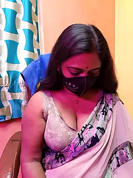 Snapshot of nisha_baby2 chatting on May 1, 12:15 am nisha baby2 online show from May 1, 12:15 am