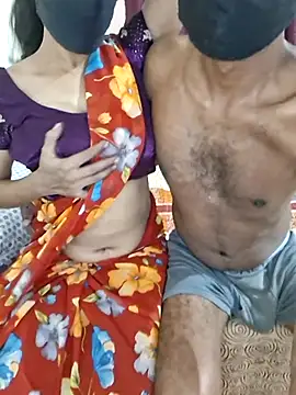 Snapshot of Nitya-Mahesh chatting on June 27, 7:57 am Nitya-Mahesh online show from June 27, 7:57 am