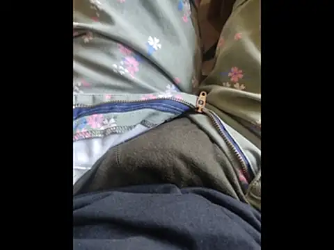 boy BeardGallery online show from December 18, 5:24 am