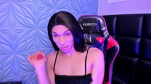 Milk max 18 online show from October 24, 9:11 pm