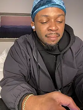 Snapshot of MobyDxck chatting on January 11, 3:52 pm MobyDxck online show from January 11, 3:52 pm