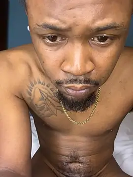 Snapshot of MobyDxck chatting on January 19, 6:32 pm MobyDxck online show from January 19, 6:32 pm