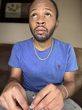 Snapshot of MobyDxck chatting on March 9, 8:21 pm MobyDxck online show from March 9, 8:21 pm